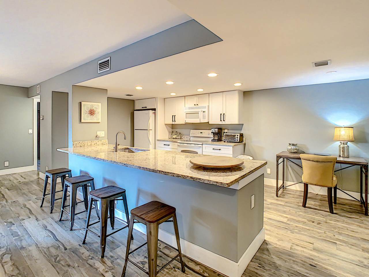 500 Egret 8307 Circle - Photo 1