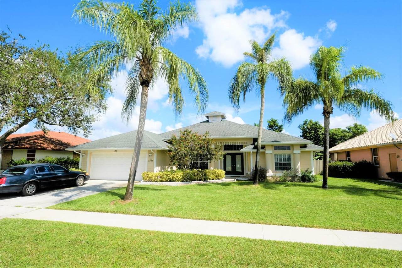 1814 Wisteria Street - Photo 1