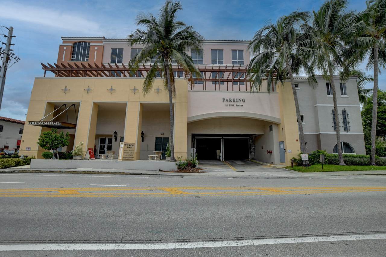 55 5th Avenue - Photo 1