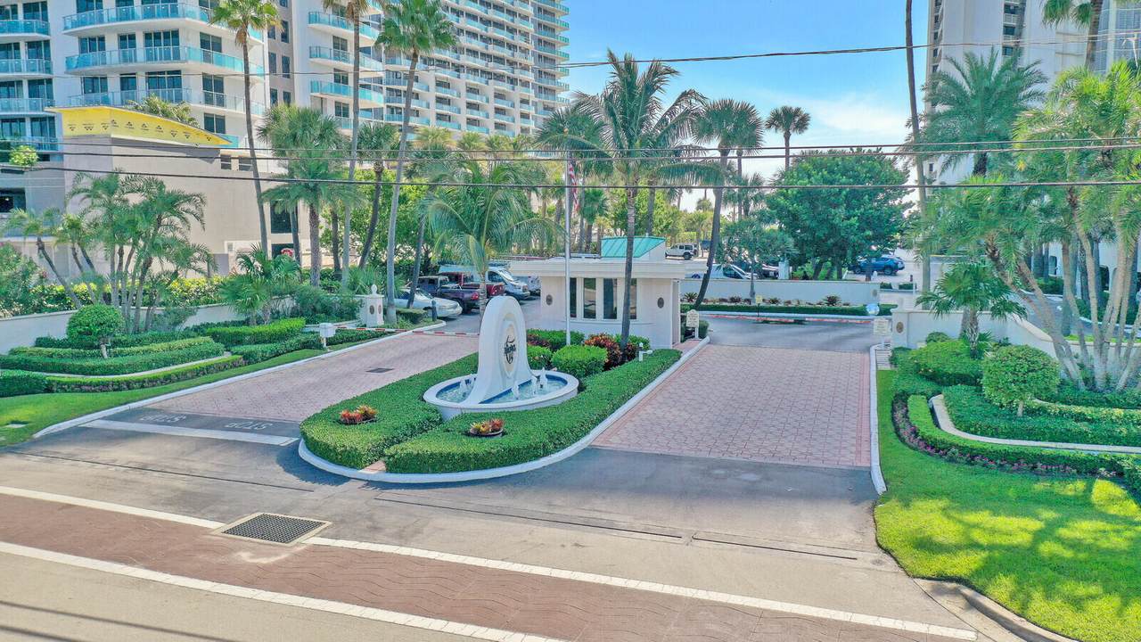 3000 Ocean Drive - Photo 1