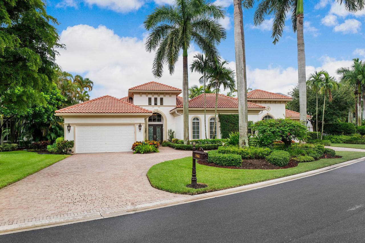 7905 Palencia Way - Photo 1