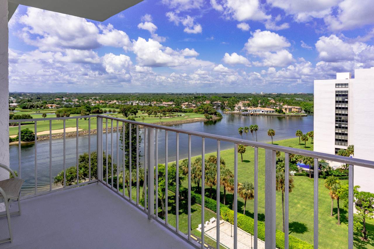 336 Golfview Road - Photo 1