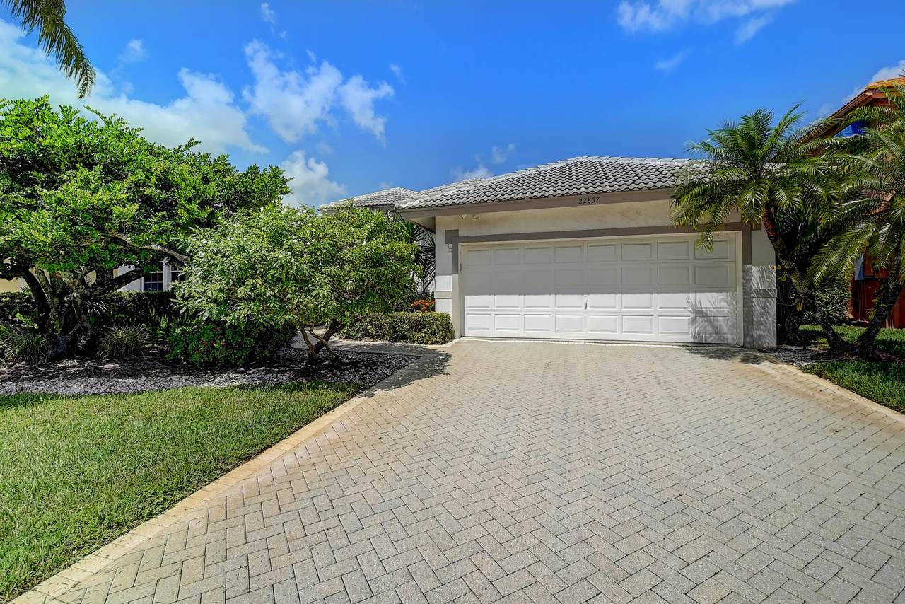 22857 La Corniche Way - Photo 1