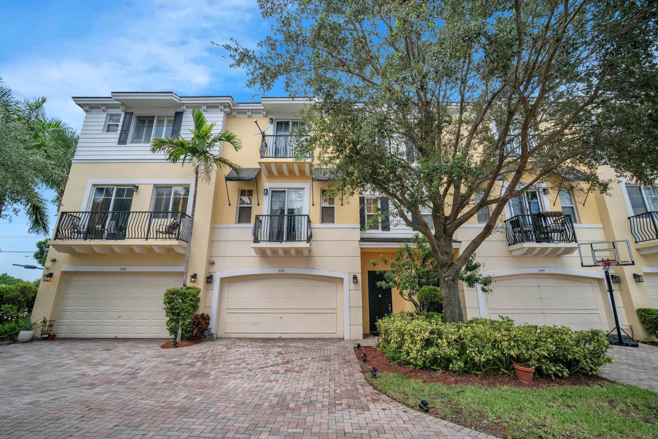 546 39th Circle - Photo 1