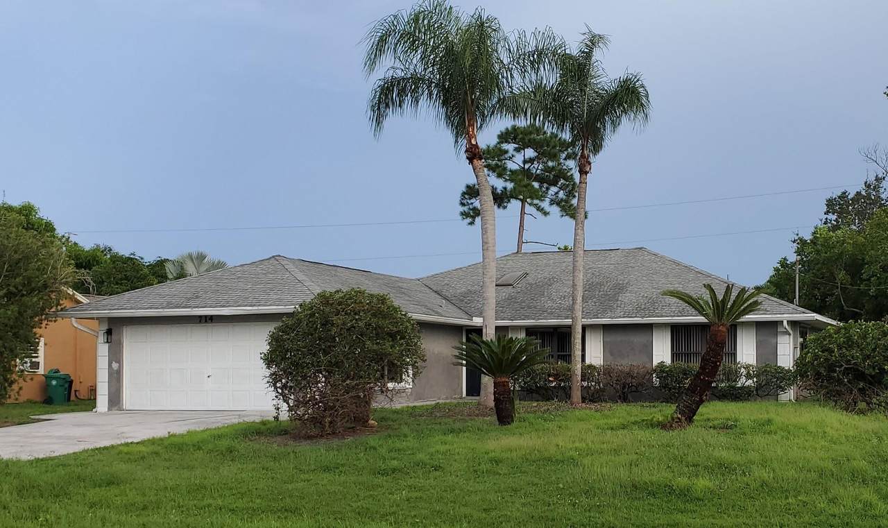 714 Albatross Avenue - Photo 1