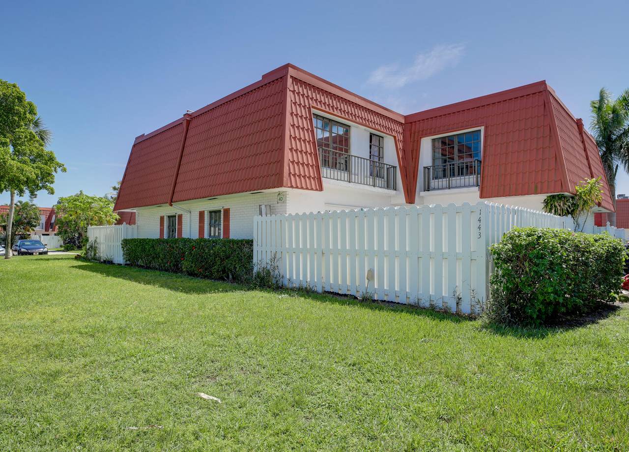 1443 Princeton Lane - Photo 1