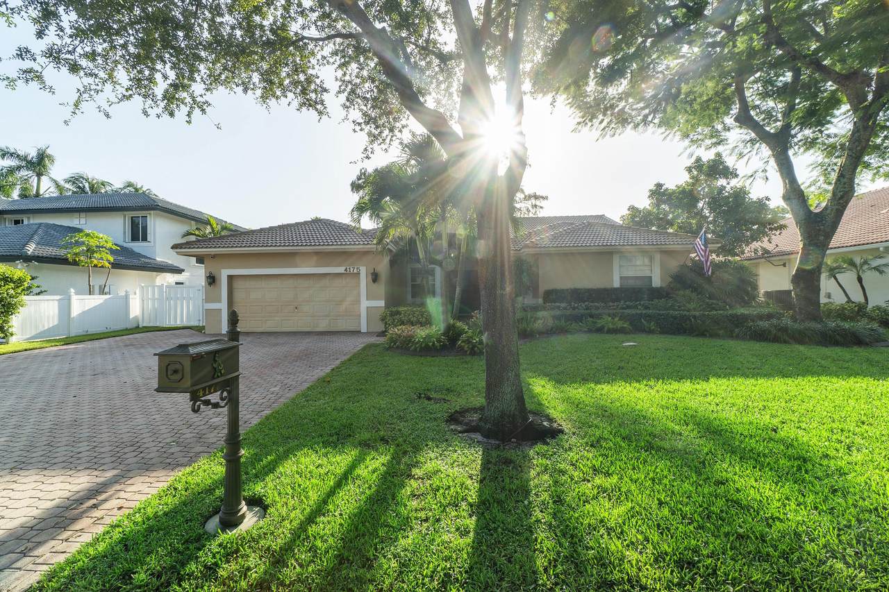 4175 67th Way - Photo 1
