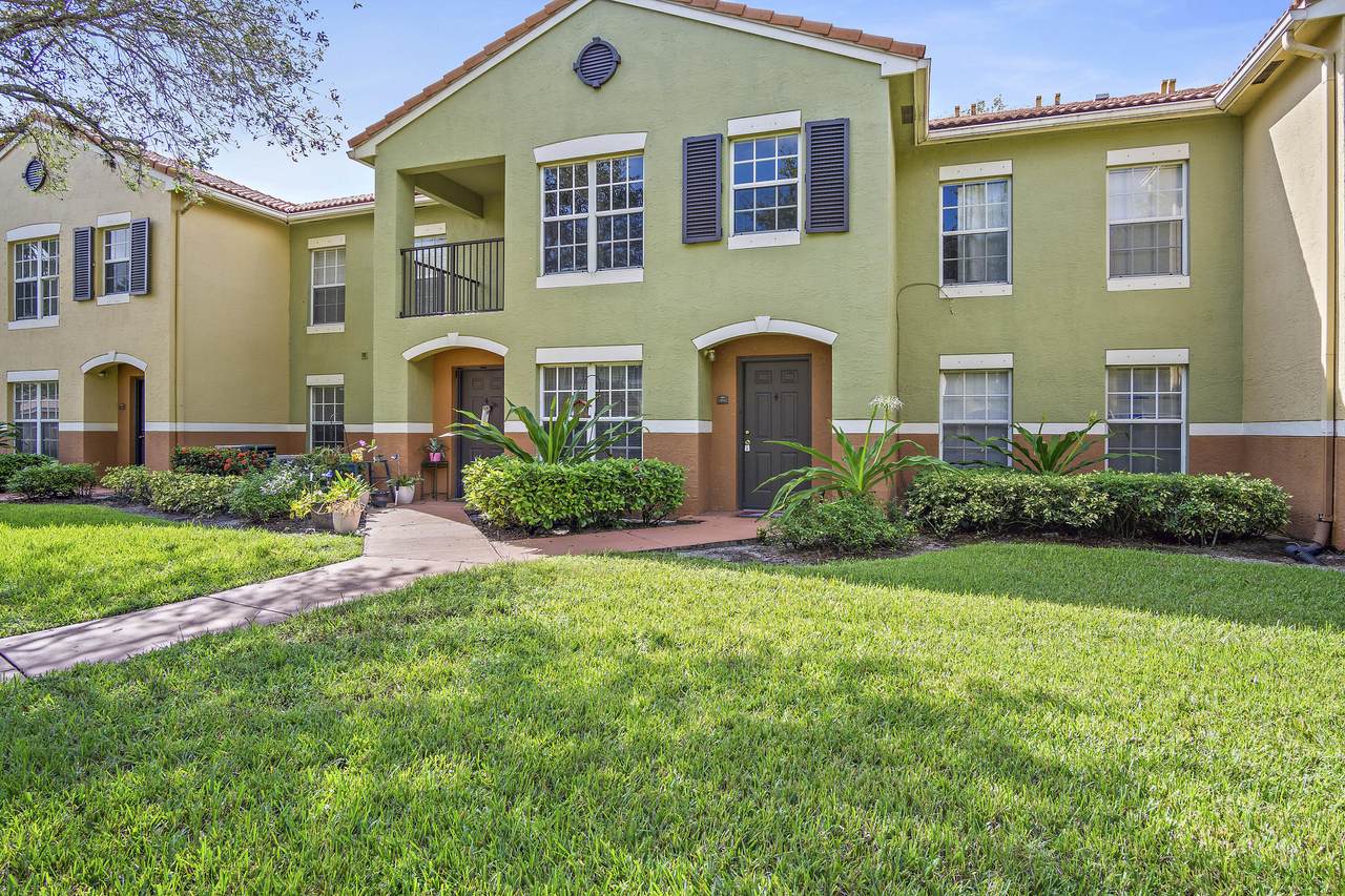 10324 Fox Trail Road - Photo 1