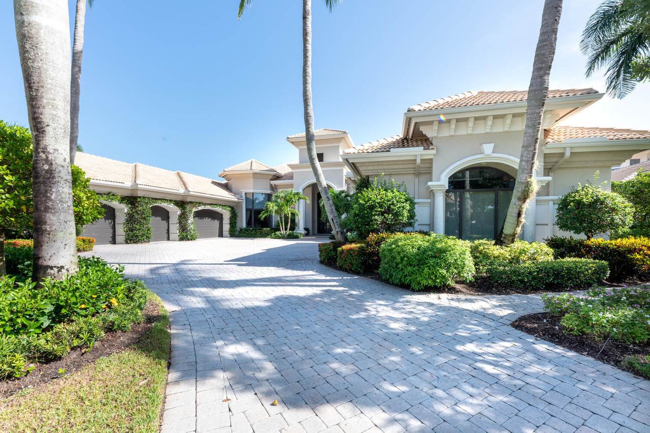 305 Grand Key Terrace - Photo 1