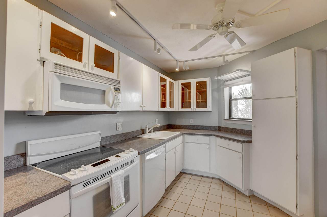 5700 Camino Del Sol - Photo 1