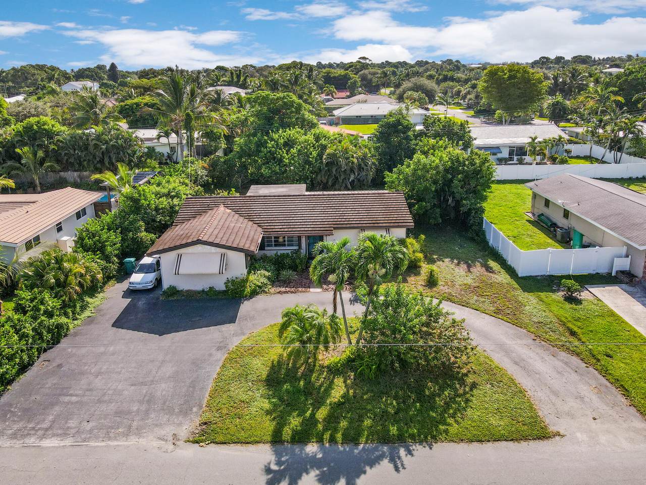 3214 Canal Drive - Photo 1