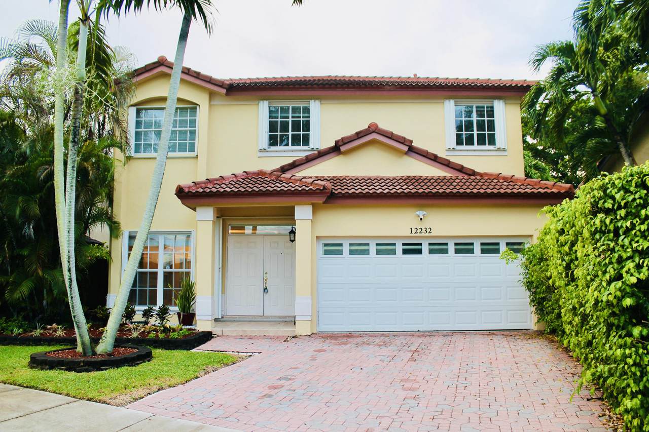 12232 143rd Lane - Photo 1