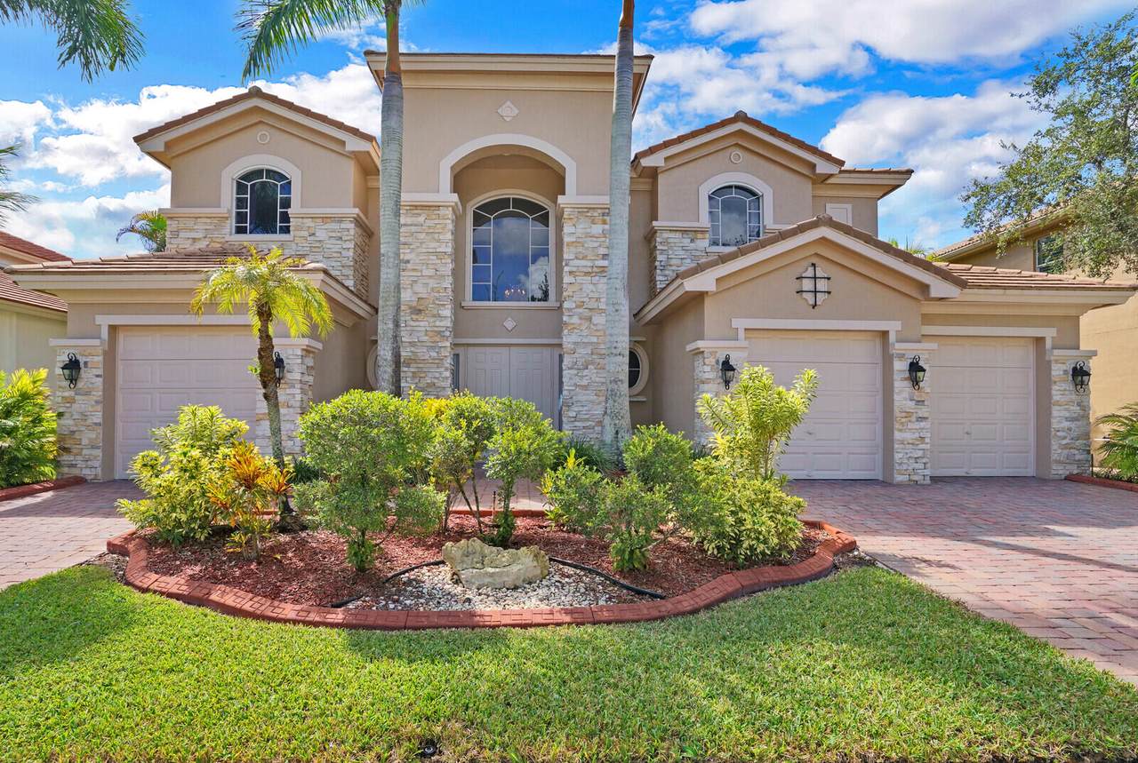 8736 Wellington View Drive - Photo 1