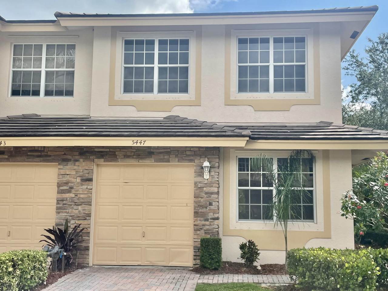 5447 Moseley Drive - Photo 1