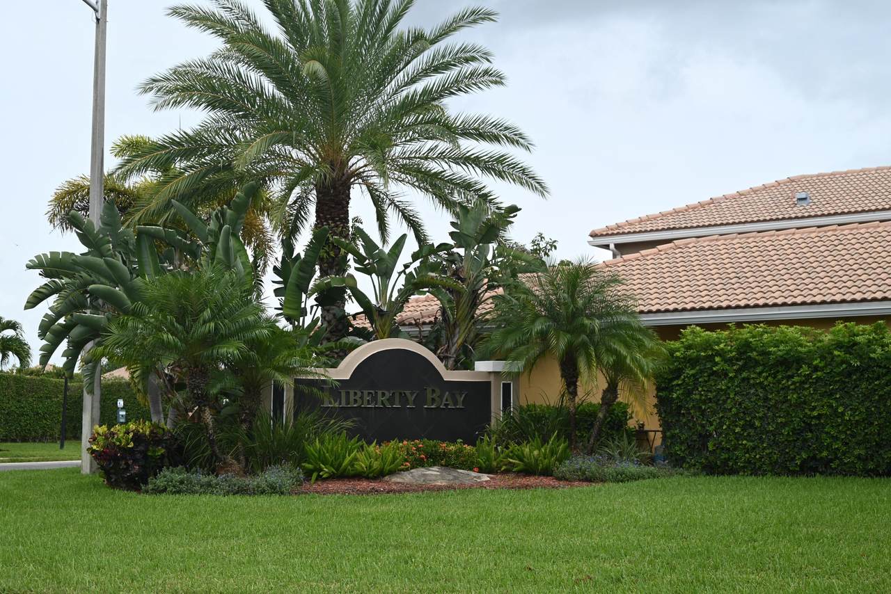 6611 Duval Avenue - Photo 1