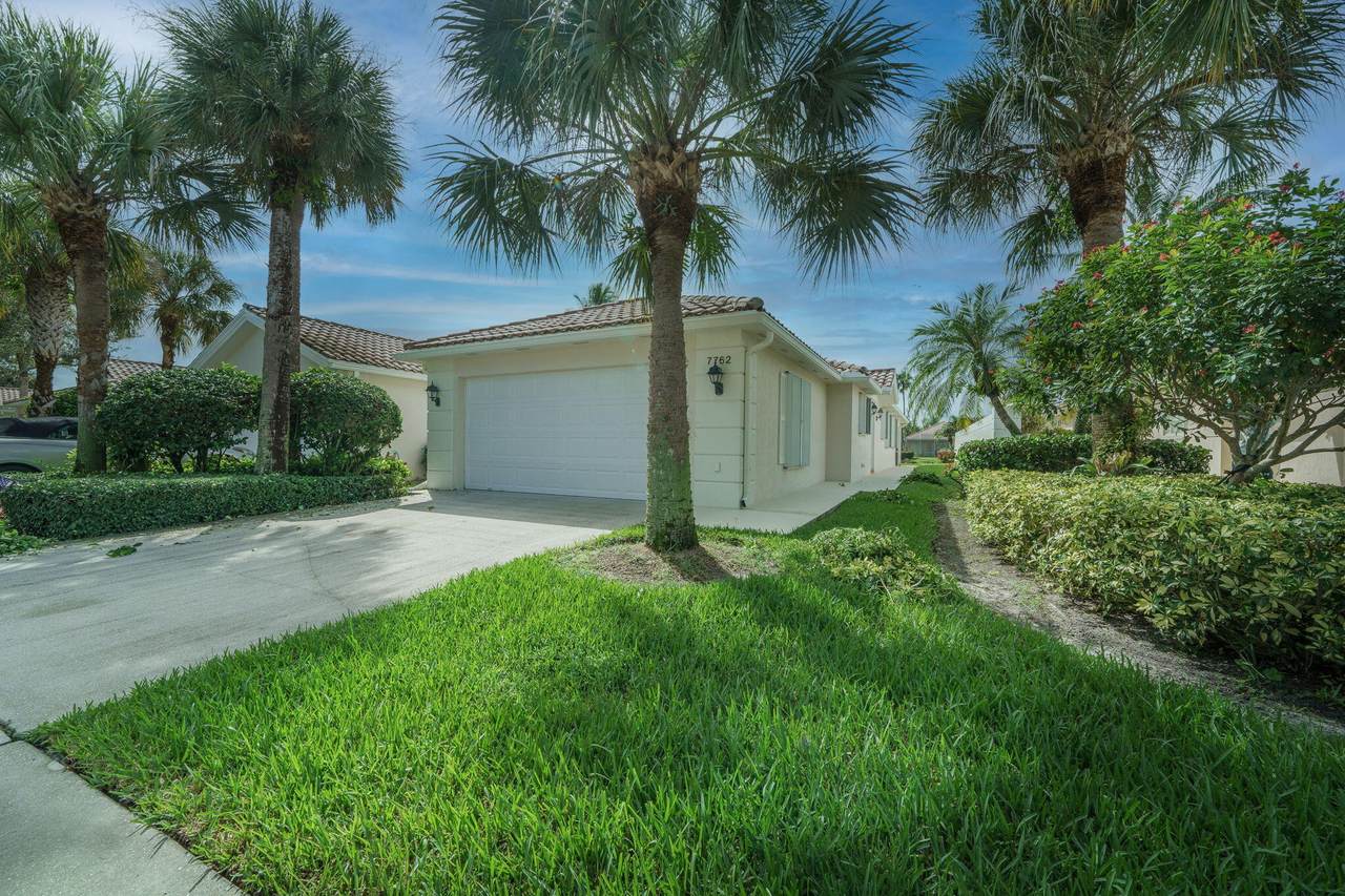 7762 Pine Island Way - Photo 1