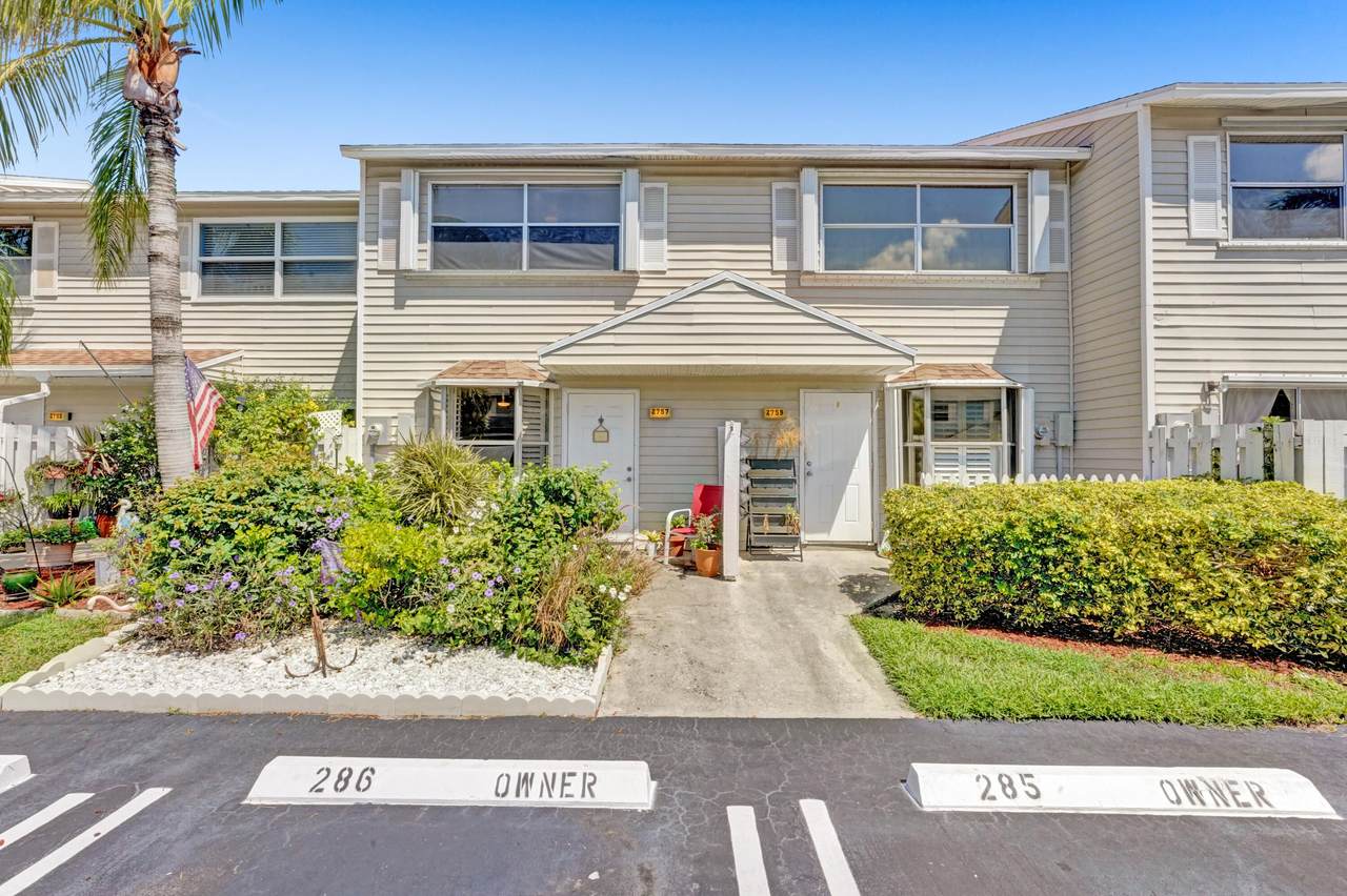 2757 15th Street - Photo 1