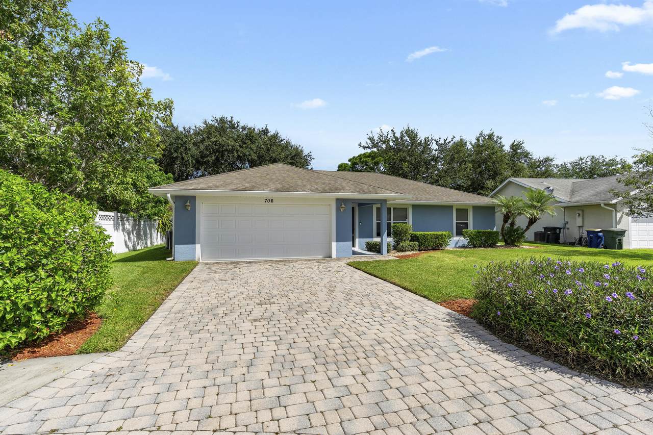 706 Osceola Avenue - Photo 1