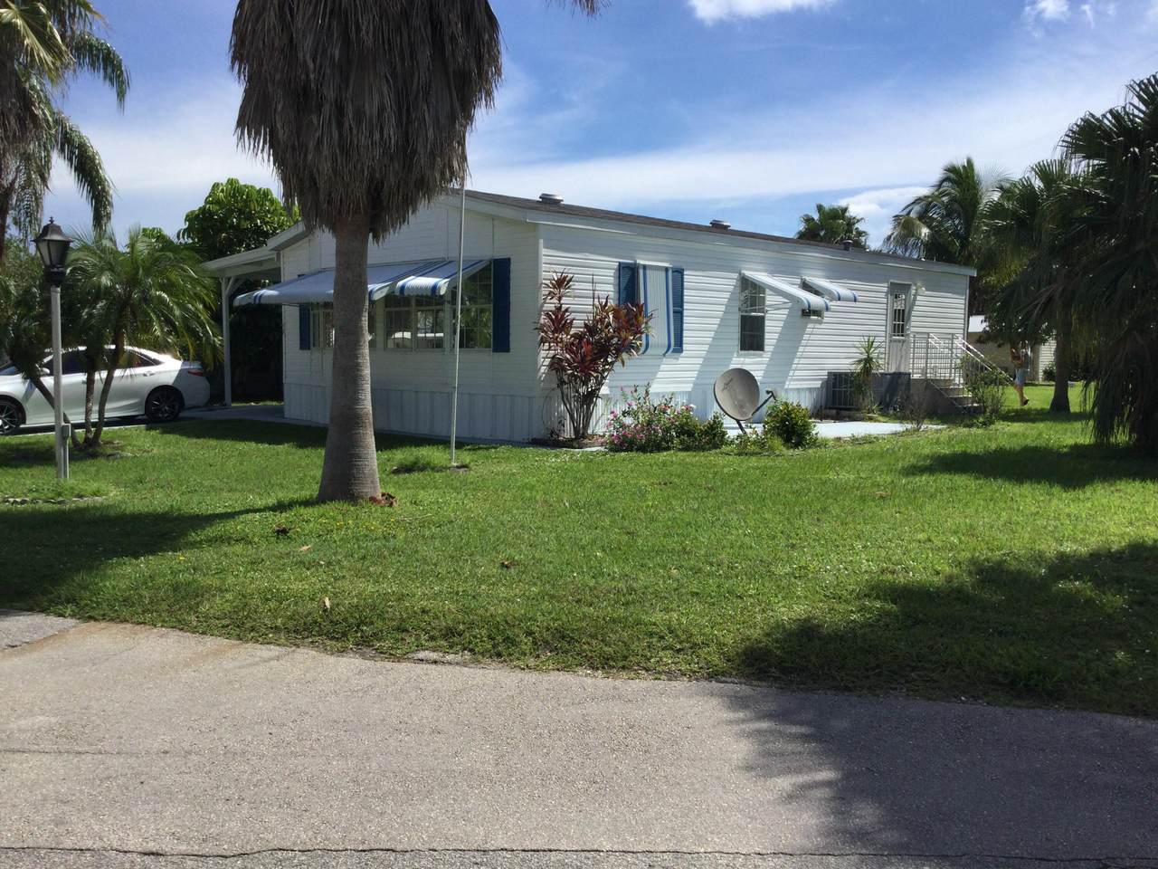 46 Mediterranean Boulevard - Photo 1