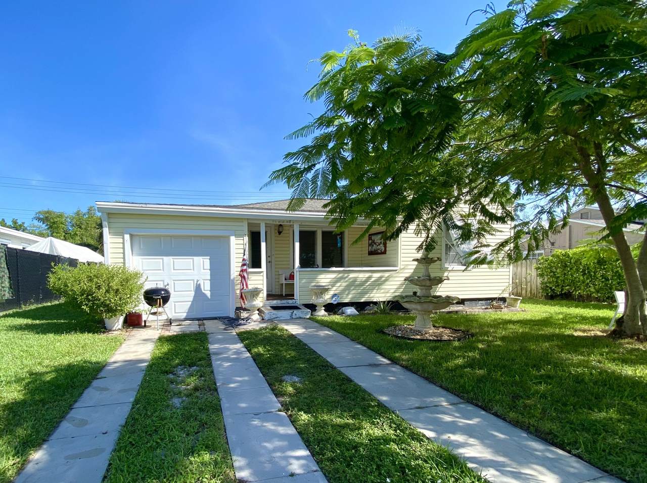 1504 13th Avenue - Photo 1
