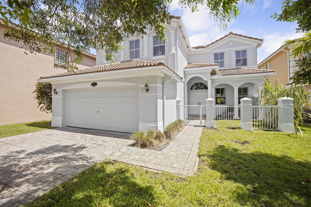 10578 Galleria Street - Photo 1