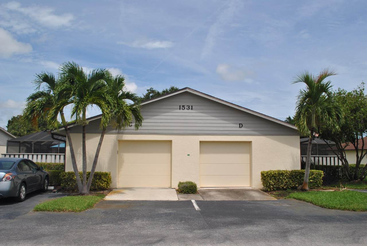 1531 Pheasant Walk - Photo 1