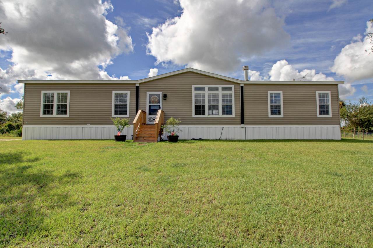 19792 272nd Street - Photo 1