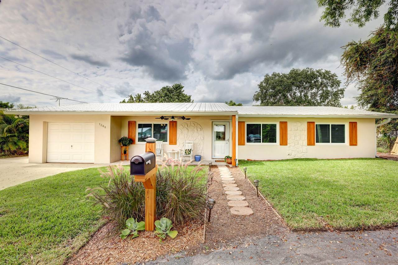 1200 Seashell Lane - Photo 1