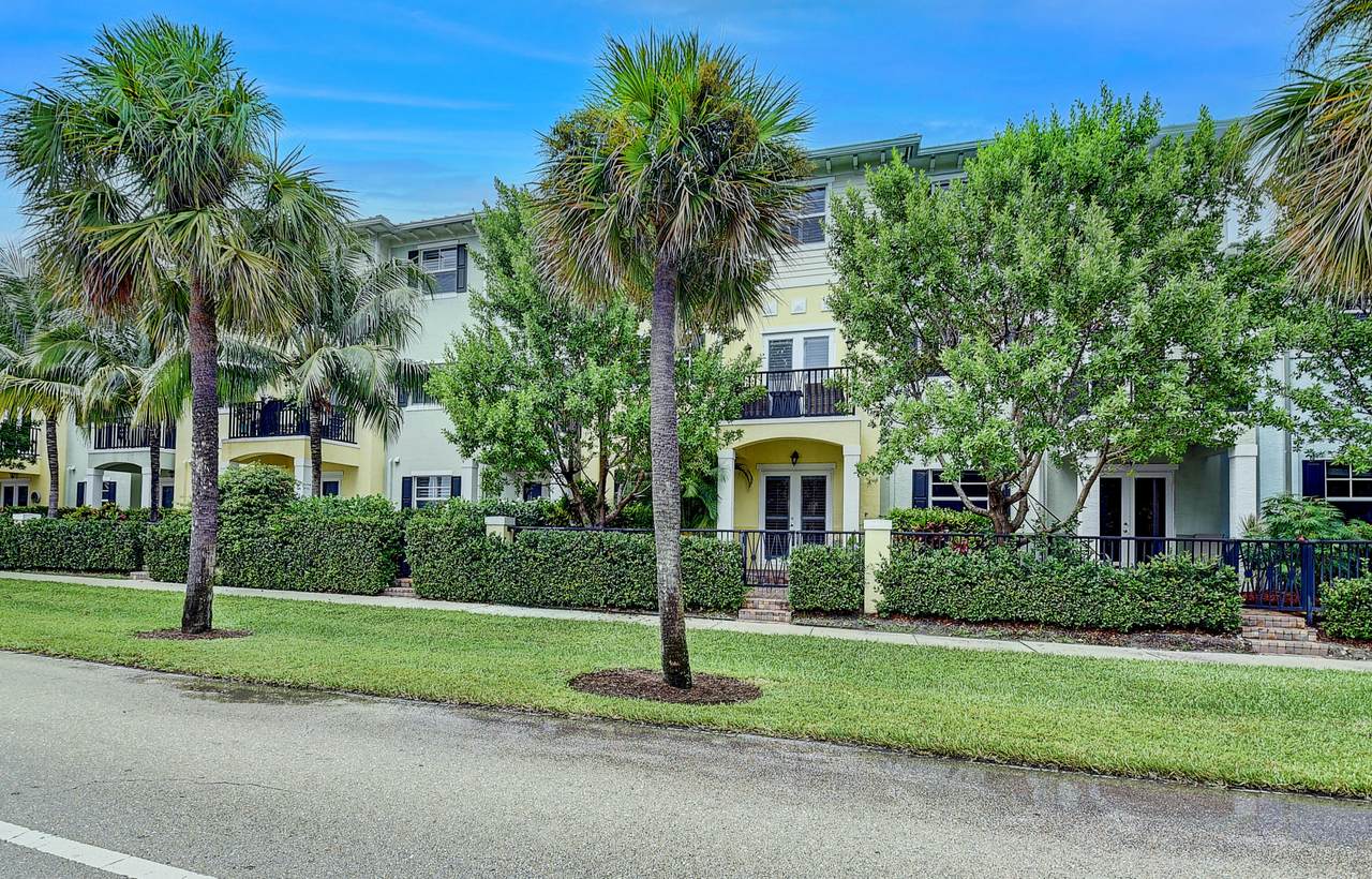 232 Latitude Circle - Photo 1