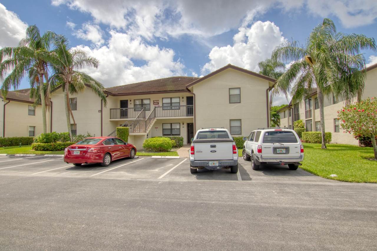 7609 Tahiti Lane - Photo 1
