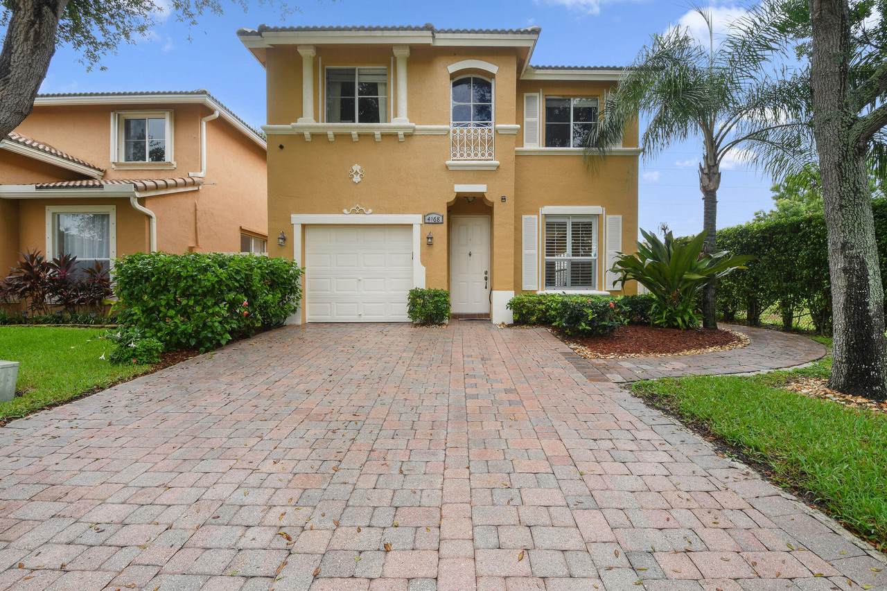 4168 Lake Tahoe Circle - Photo 1