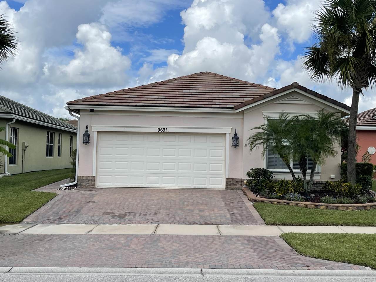 9631 Glenbrook Drive - Photo 1