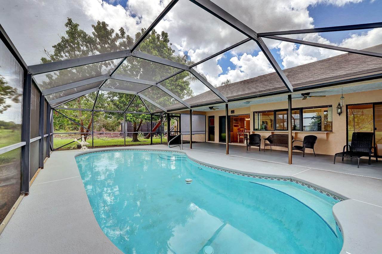 165 Whitmore Drive - Photo 1