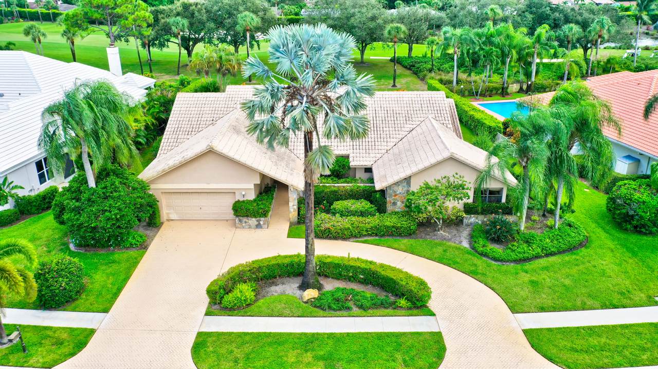 4548 Bocaire Boulevard - Photo 1