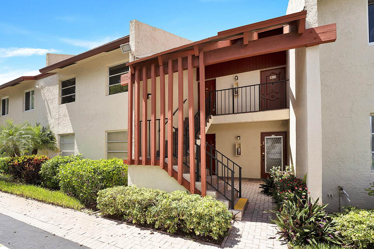 14849 Cumberland Drive - Photo 1