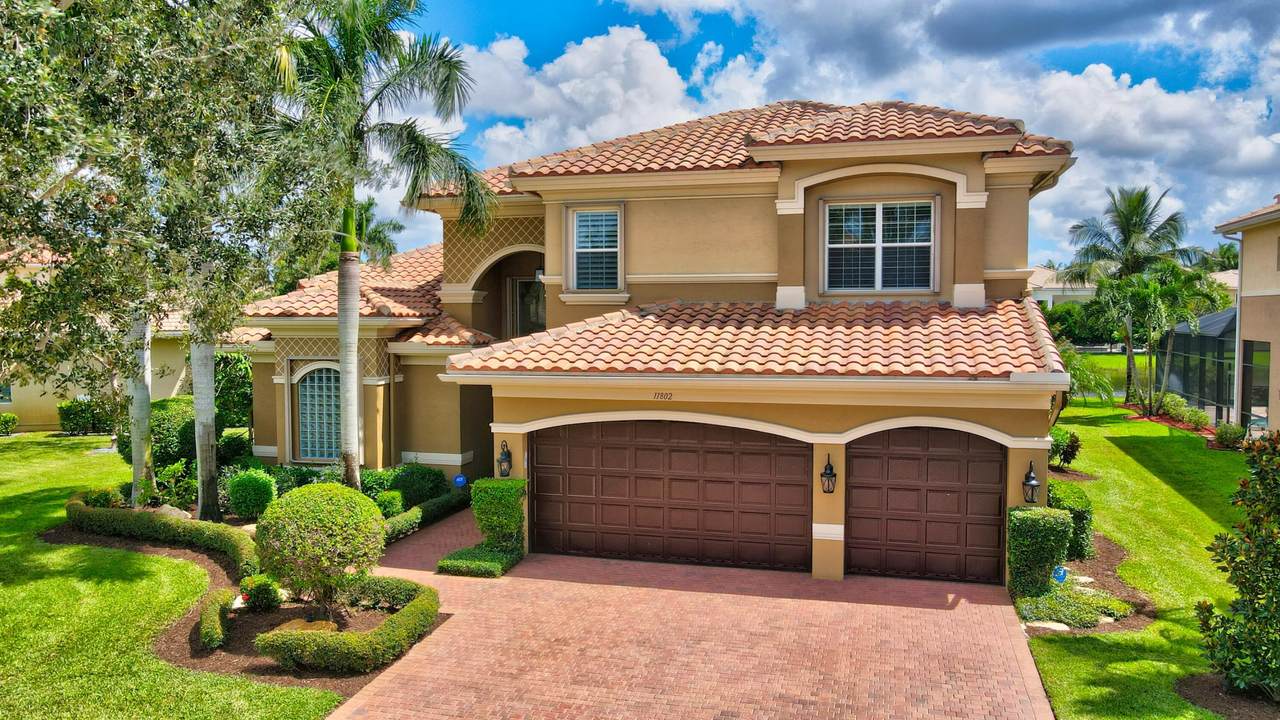 11802 Fox Hill Circle - Photo 1