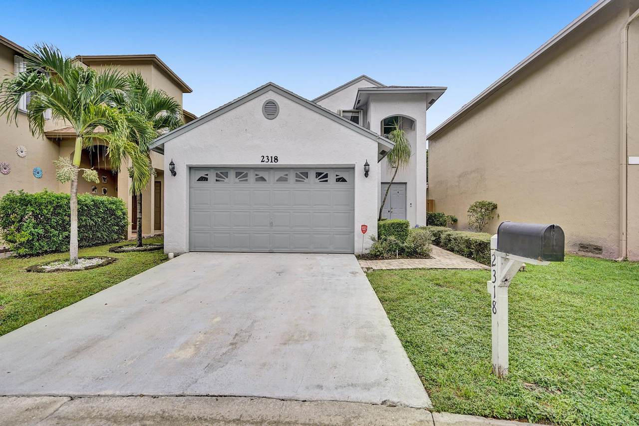 2318 33 Ter Terrace - Photo 1
