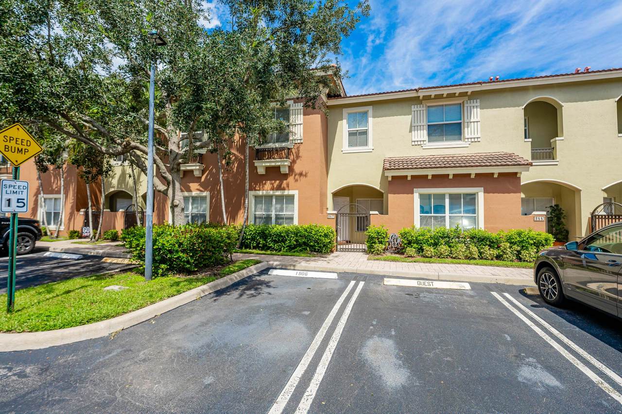 257 Lake Monterey Circle - Photo 1