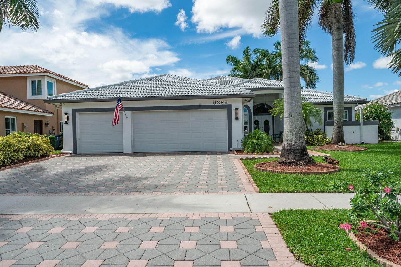 9369 Cascade Court - Photo 1