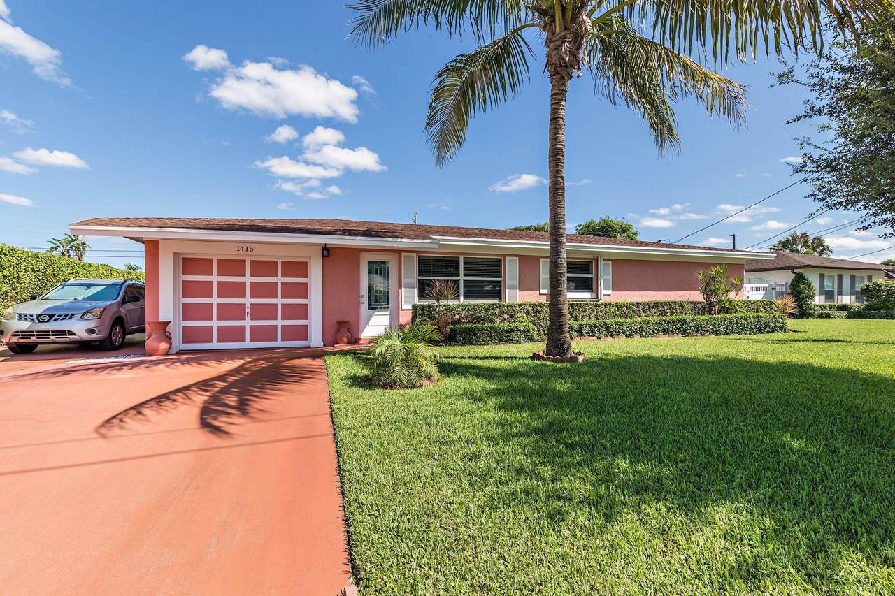 1415 Arabian Road - Photo 1
