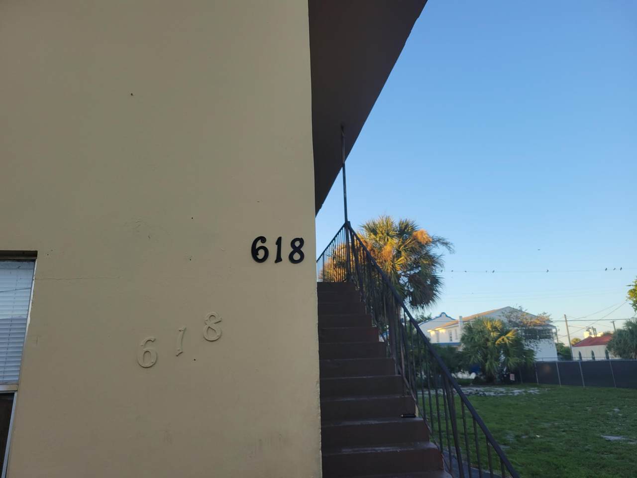 618 6th Street - Photo 1