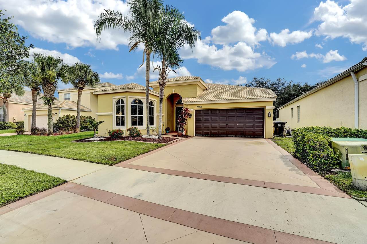 7168 Copperfield Circle - Photo 1