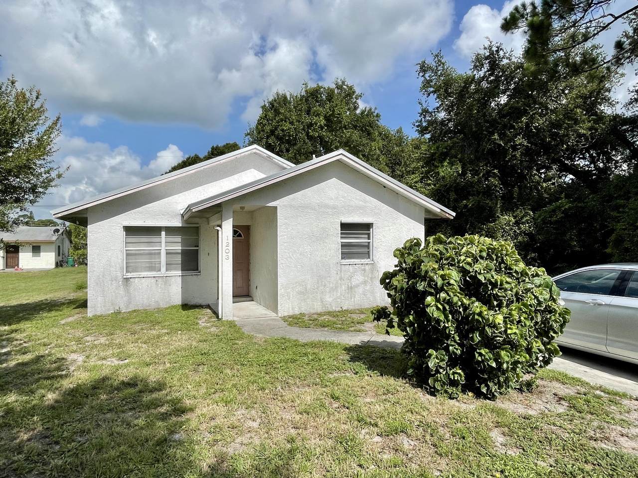 1203 37th Street - Photo 1
