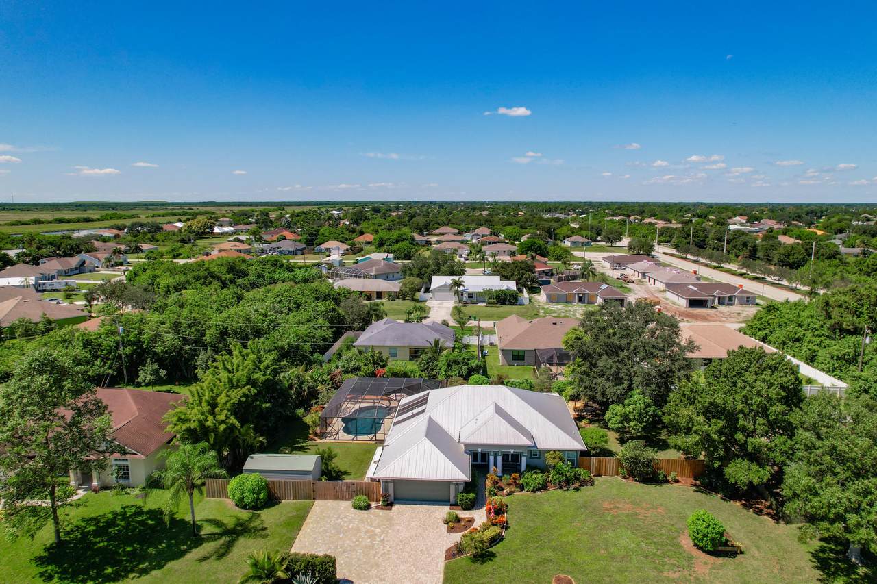 304 Kestor Drive - Photo 1