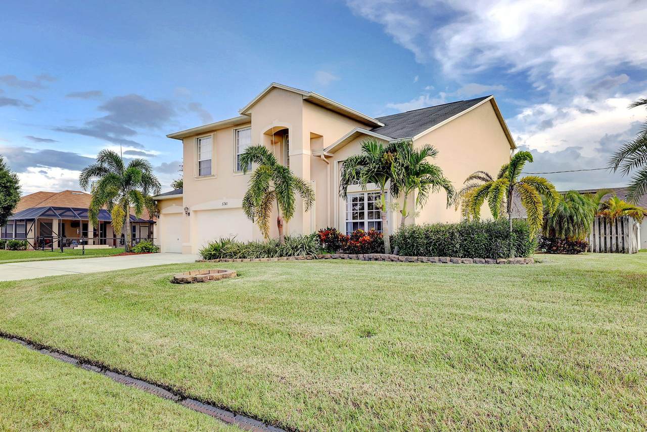 5741 Belwood Circle - Photo 1
