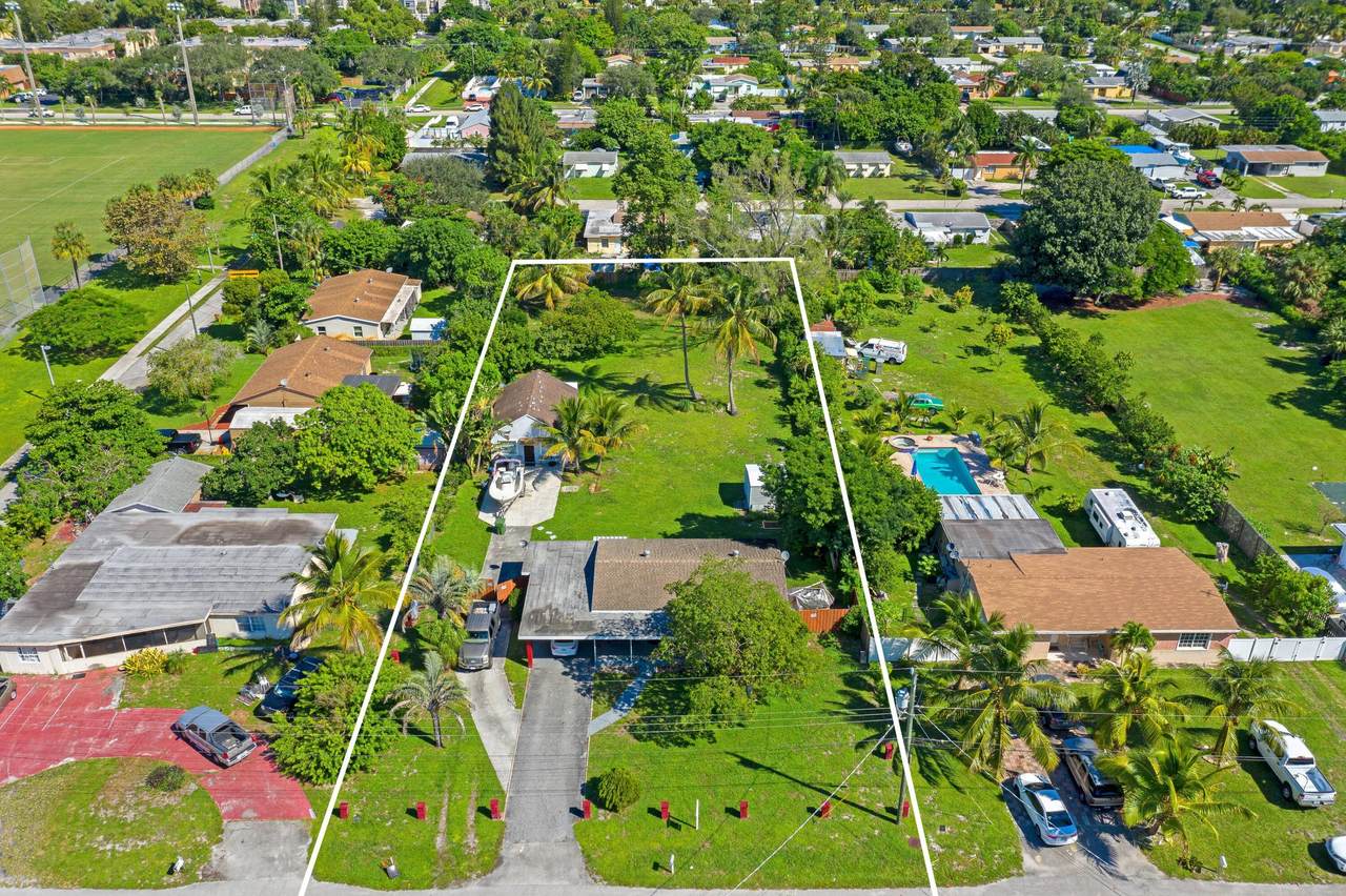 3201 Drew Way - Photo 1