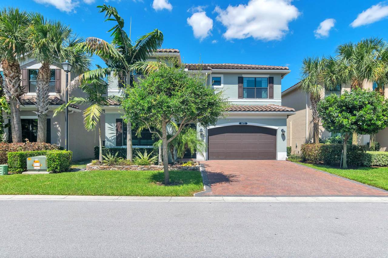 8073 Rainforest Jasper Lane - Photo 1