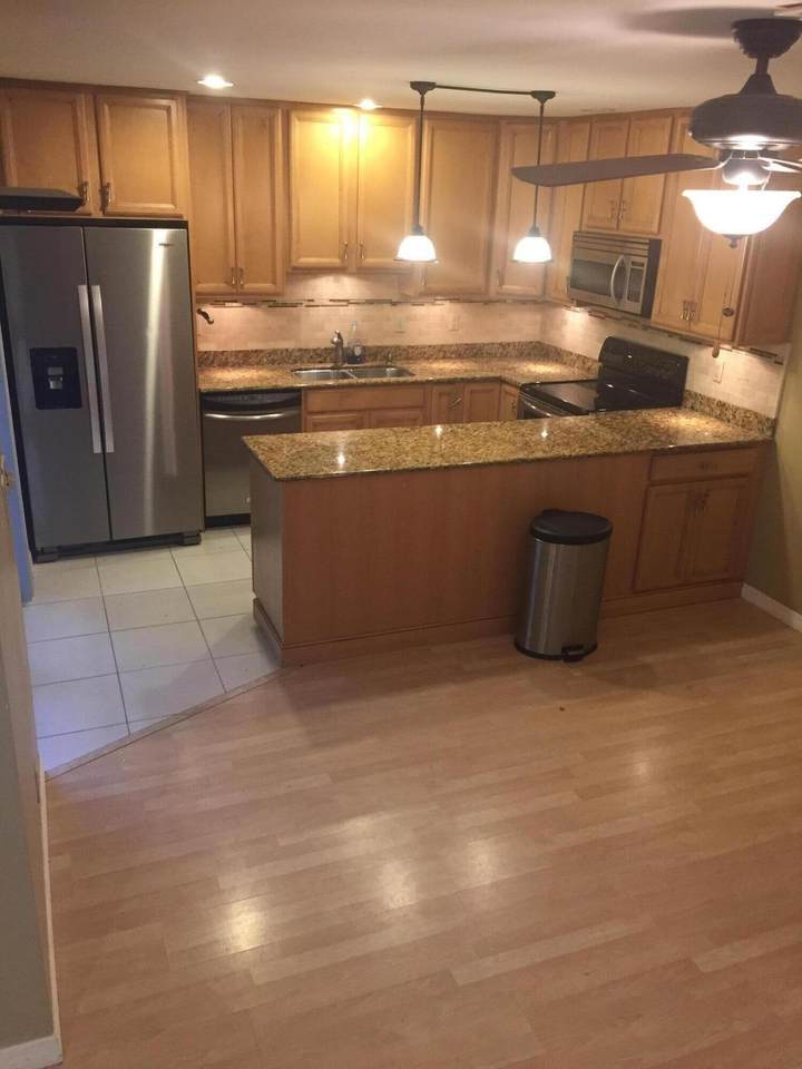 301 Castle Court - Photo 1