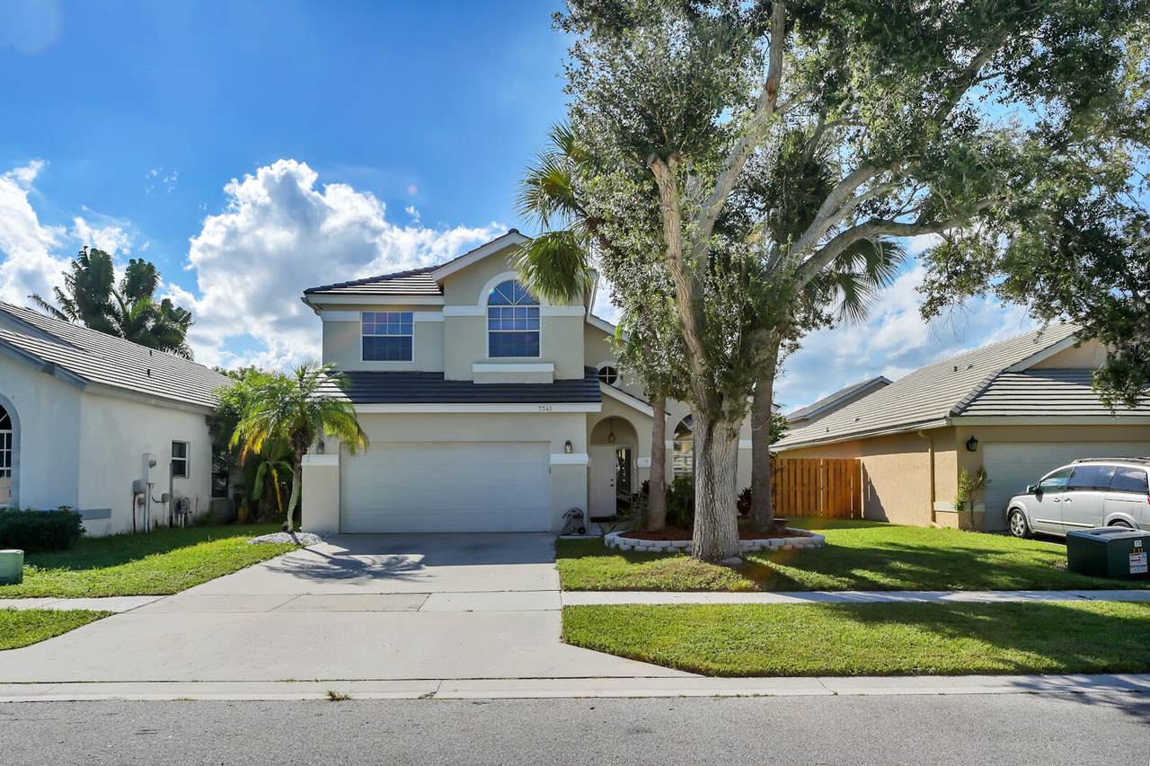 7341 Ashley Shores Circle - Photo 1