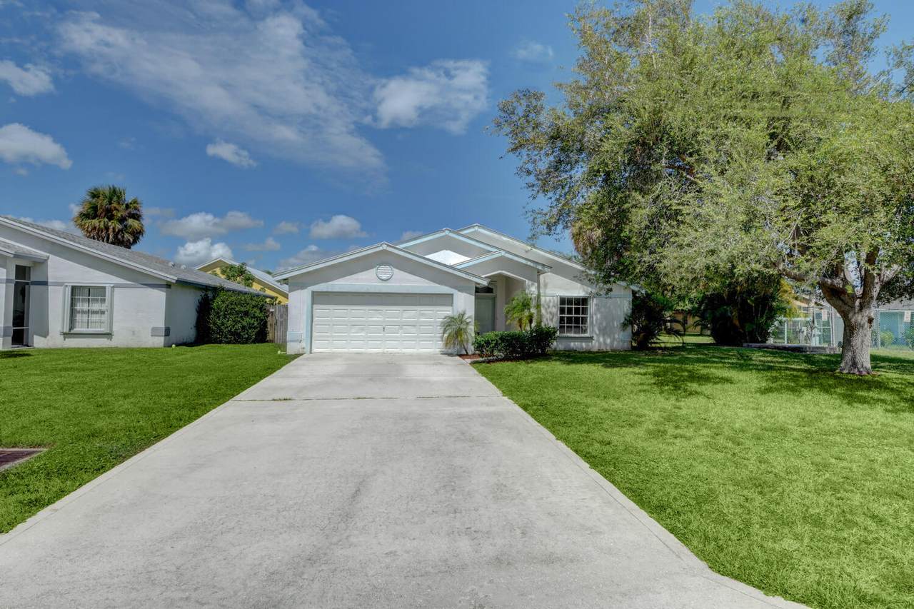 6325 Drake Street - Photo 1